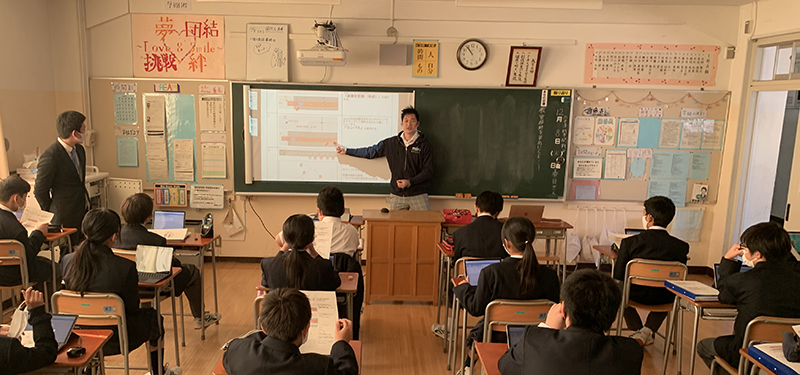 ミクシィが数学科でプログラミングを応用する特別授業支援を実施～渋谷区鉢山中学校での開催事例レポート