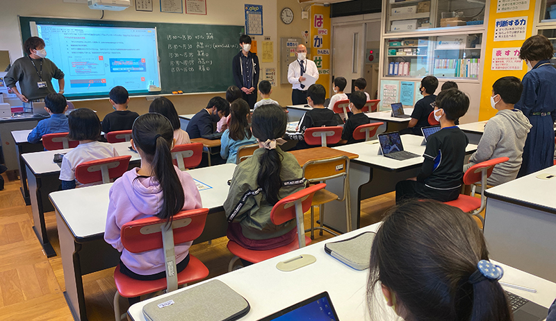 「TechAcademyジュニア」による渋谷区立長谷戸小学校でのプログラミング特別授業レポート